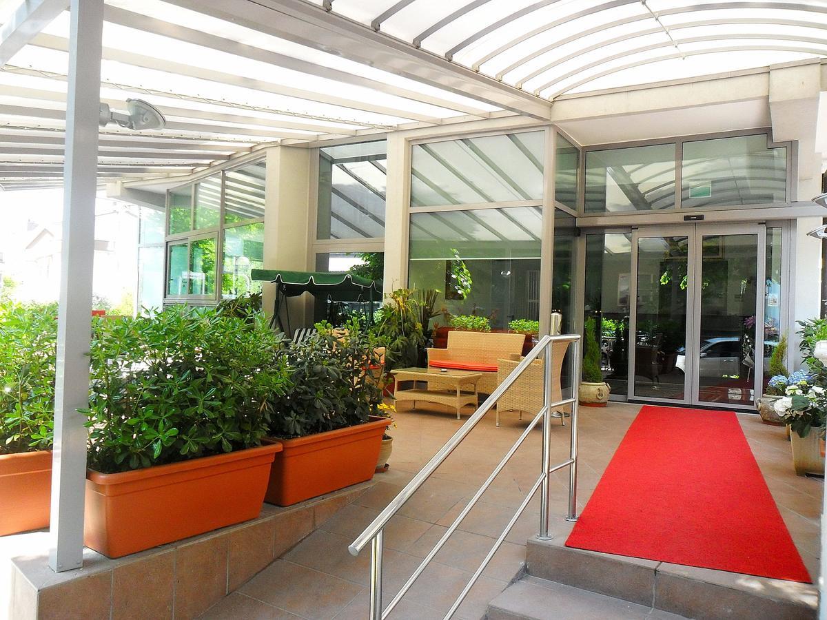 Hotel Etoile Rimini Luaran gambar