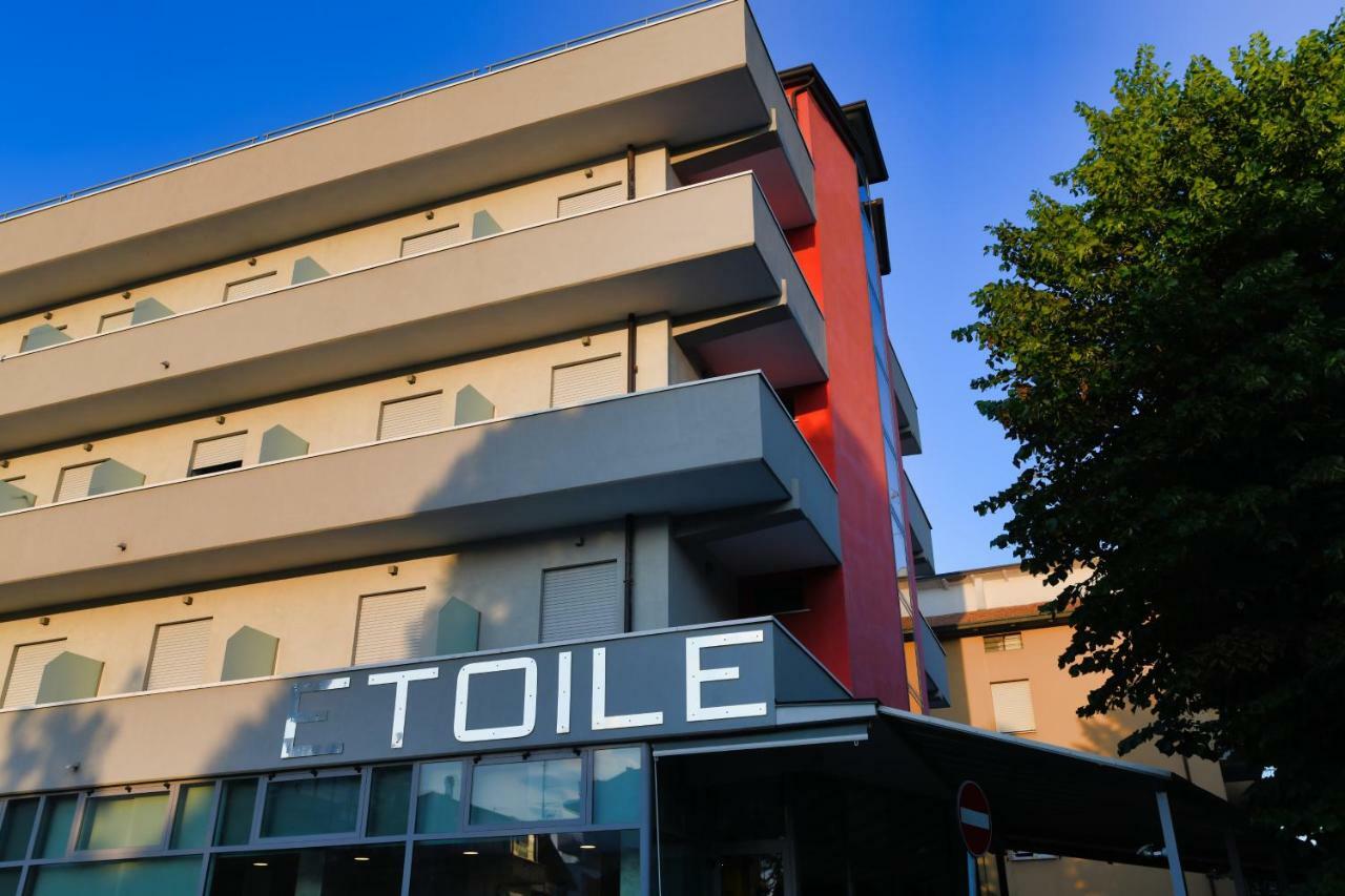 Hotel Etoile Rimini Luaran gambar